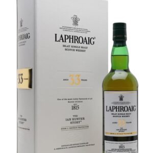 Laphroaig 33 Year Old (1987) the Ian Hunter Story 3
